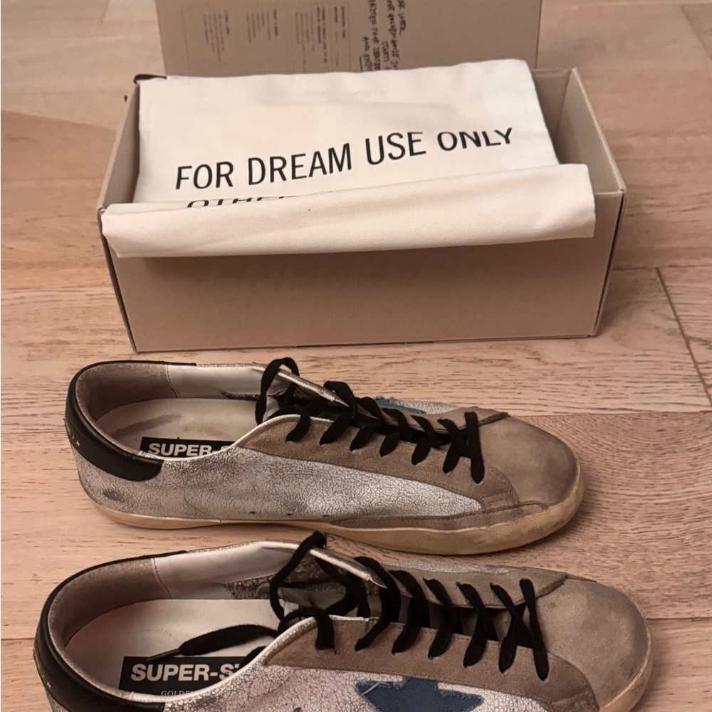 Golden Goose Superstar (discontinued)